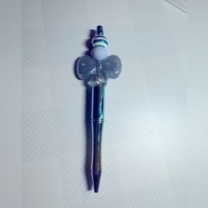 Beaded pen